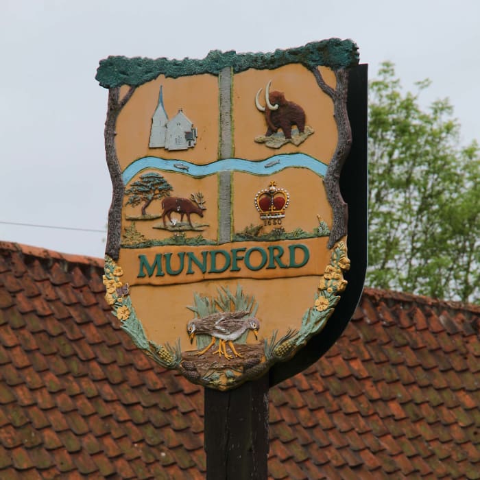 Local villages are proud of their heritage. This is the crest of 1000 year old Mundford, my overnight resting place