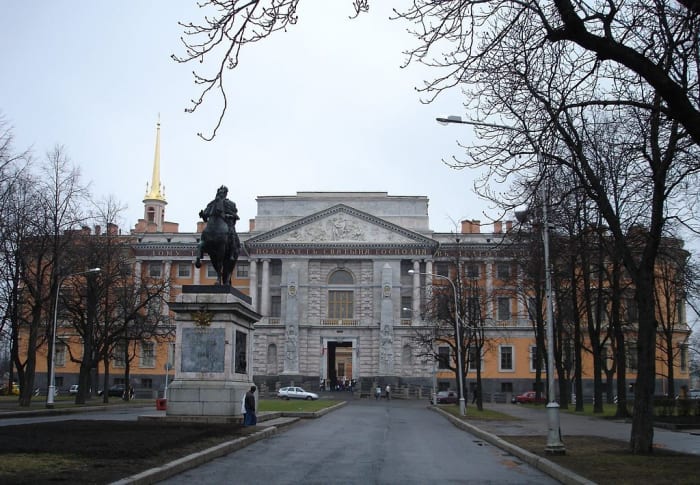 The Mikhailovsky Palace with the Monument to Peter I in the foreground.