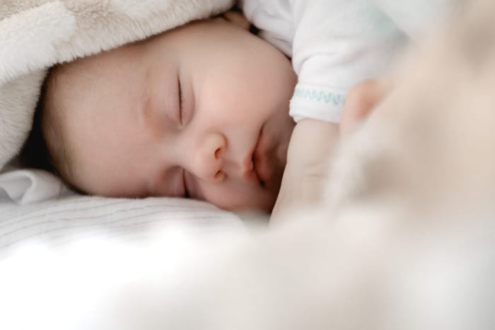 Before taking your baby on board, carefully consider your cabin's sleeping arrangements to ensure that both you and your baby get a good night's sleep.