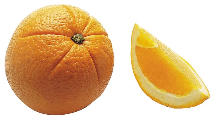 Eating an orange in a dream may mean the dreamer is taking in new ideas and giving themselves what they need for new growth.