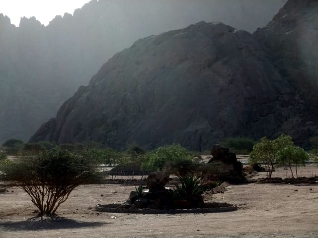 Mountainous terrain and few trees make the horizon difficult to judge if the road is going up or downhill at Jabar Baido or Wadi al Jinn, the Magnet Mountain of Madinah