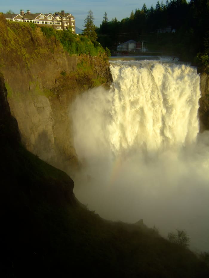 Beautiful Snoqualmie Falls