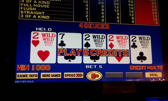 Four deuces at Rising Star