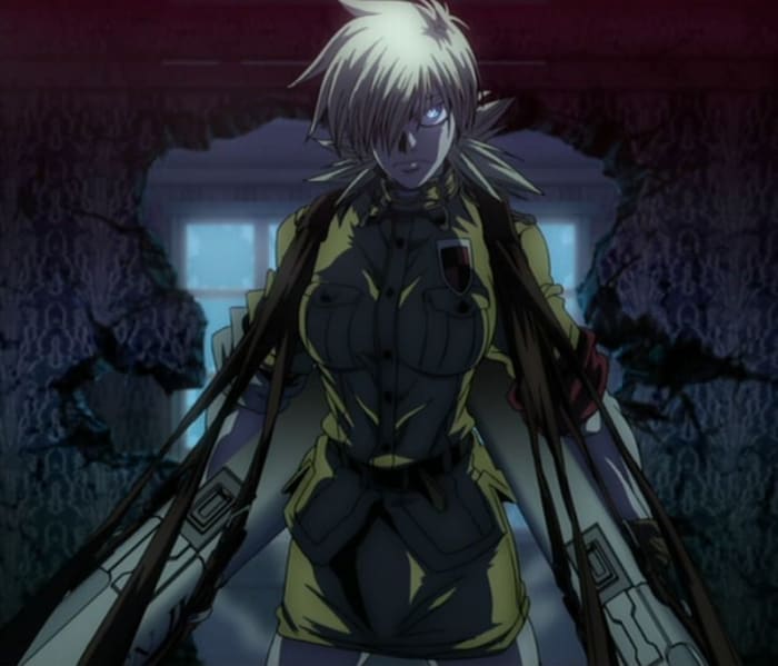 Underworld vampires could learn a thing or two from Hellsing: the bigger, more ridiculous your guns, the better.