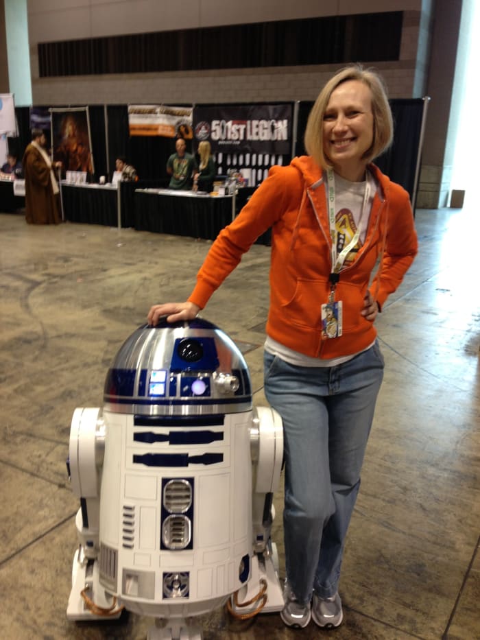 Here I am with Star Wars' R2-D2, at the Chicago Comic & Entertainment Expo (C2E2). A robot we definitely all want in real life.