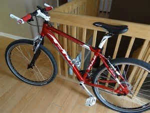A urban bike showing how a good set of bike bar ends can not only enhance the looks of your bike but offer an alternative riding position.