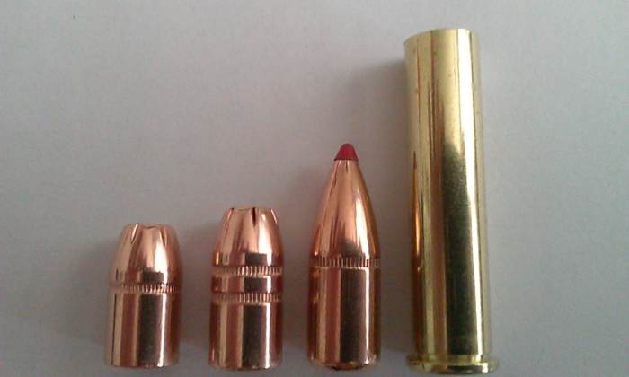 .357 caliber bullets (from left to right) 158 gr XTP, 180 gr XTP, 200 gr FTX, New 357 Rem Max casing. Bullets manufactured by Hornady.