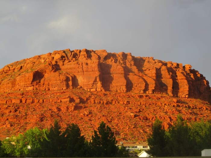 This buff that overlooks St. George is the final destination of the Owens Loop Trail, photo by author