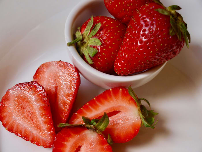 Strawberries contain vitamins and minerals that can reduce inflammation and help fight free radicals.