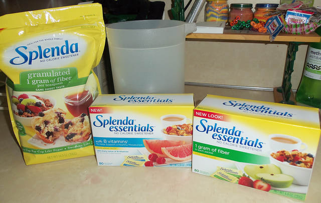 stevia-vs-splenda-which-is-better-caloriebee