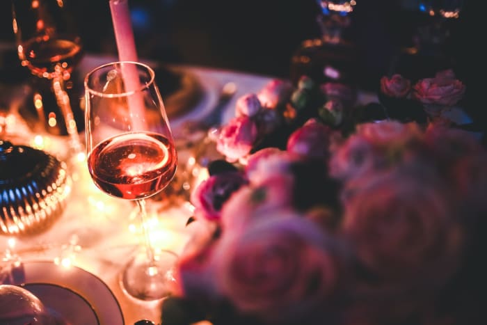 A glass of wine or eggnog is a must-have during a holiday meal, but don't forget that the calories in alcohol is not insignificant.