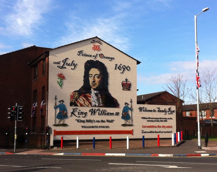 Murals supporting either the Protestant or Catholic cause are still to be found throughout Northern Ireland.