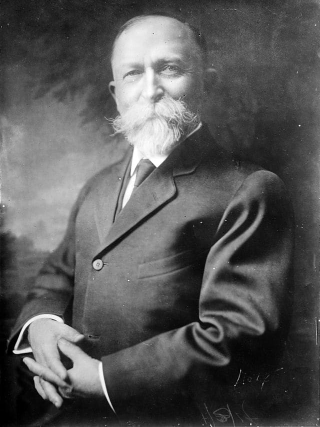 Doktor John Harvey Kellogg, am besten bekannt für die Erfindung der Frühstücksflocken, war ein Verfechter des Vegetarismus. Er glaubte auch an den Verzicht auf Tabak und Alkohol und an ein Regime rigoroser körperlicher Übungen.