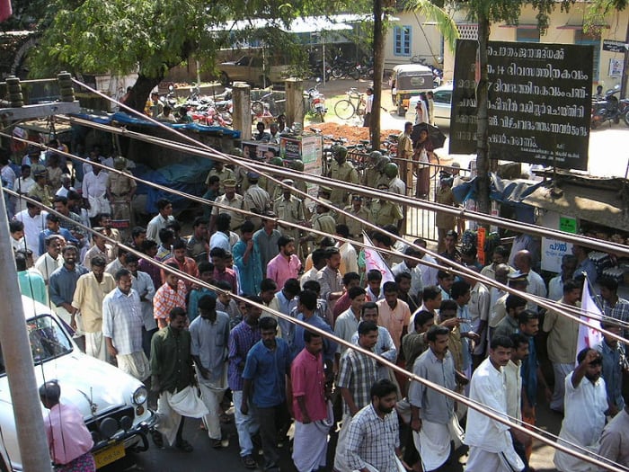 Demonstration against unemployment in Kerala, India. "Dyfiharipadarally (32)". Licensed under Creative Commons Attribution 2.5.