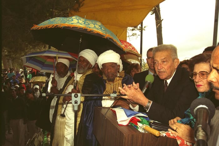 Met by Ezer Weizman, 7th President of Israel.