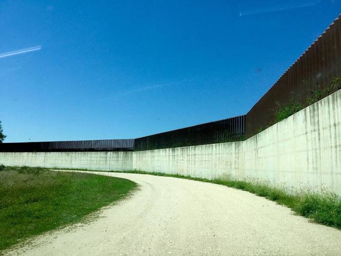 South side of the US-Mexico border wall in Progreso Lakes, Texas. 21 March 2016