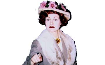 Dorothy Fuldheim, my Mom's favorite redhead. She was a famous pioneer in TV broadcasting and haled from Ohio. Photo taken from http://www.lkwdpl.org/lfiles/starre-kmiecik/fuld-doro.jpg