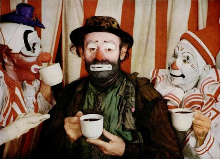 Emmett Kelly April 6,1953, posing for photo for Pan American Coffee Bureau (ad).