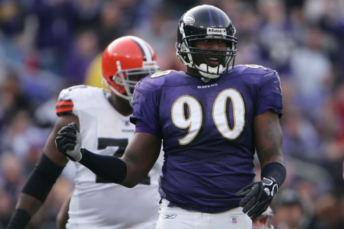 Trevor Pryce was a member of the Broncos' back-to-back championship teams, winning Super Bowl XXXII and Super Bowl XXXIII team.