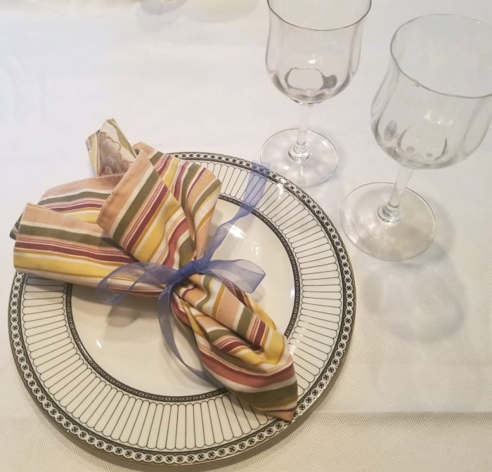 Set the table with your holiday china and pretty wine glasses for a holiday Yom Kippur break-the-fast meal.
