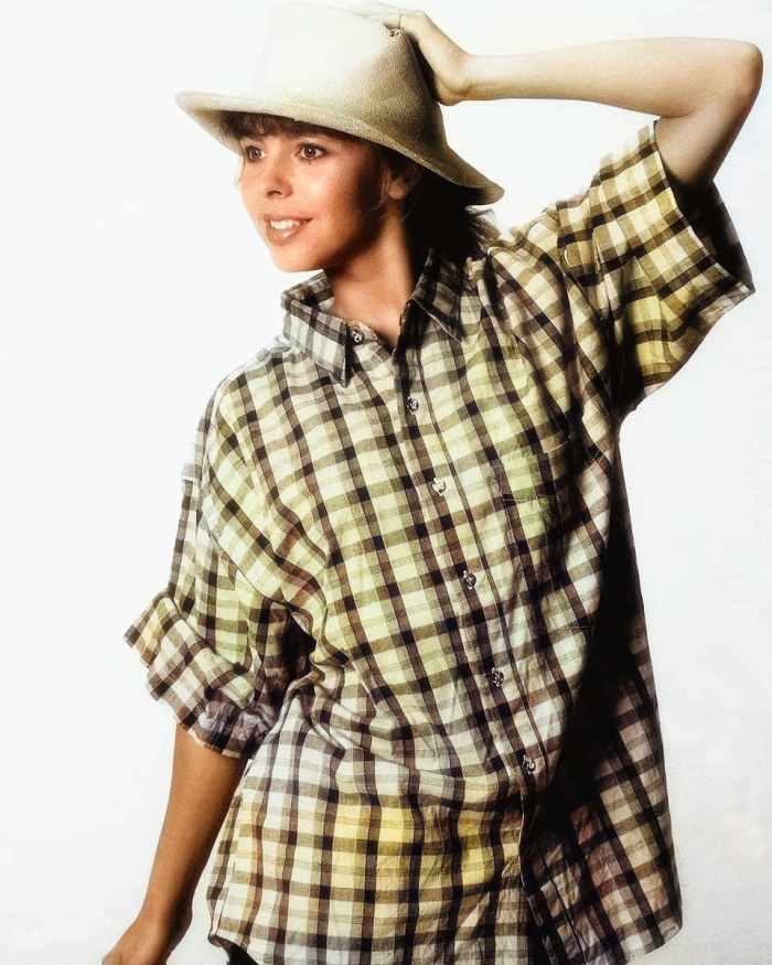 Yellow was a good choice of color for this model's shirt, but the application was uneven. It could also have done a better job on her arm.