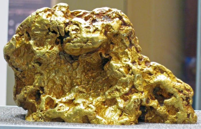 Identifying Gold Ore: What to Look for - HobbyLark - Games and Hobbies