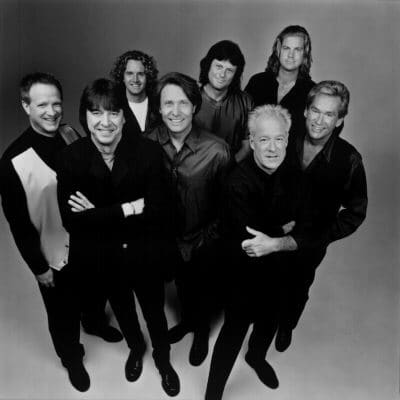 Lee Loughnane; Walt Parazaider; Jason Scheff; Robert Lamm; Tris Imboden; James Pankow; Keith Howland; Bill Champlin