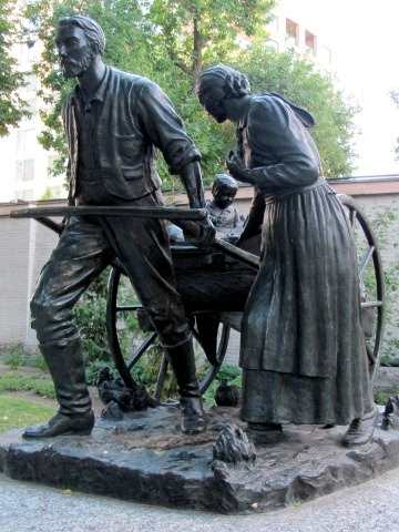 The Handcart Pioneer Monument, a statue commemorating Mormon handcart pioneers, found on Temple Square in Salt Lake City, Utah. The original 1926 bronze by Torleif Soviren Knaphus was reproduced life-size in 1945 for The Church of Jesus Christ of Lat