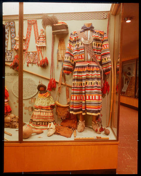 Seminole Garments and Accessories. Museum of the American Indian - Heye Foundation (MAI), 1916-1989