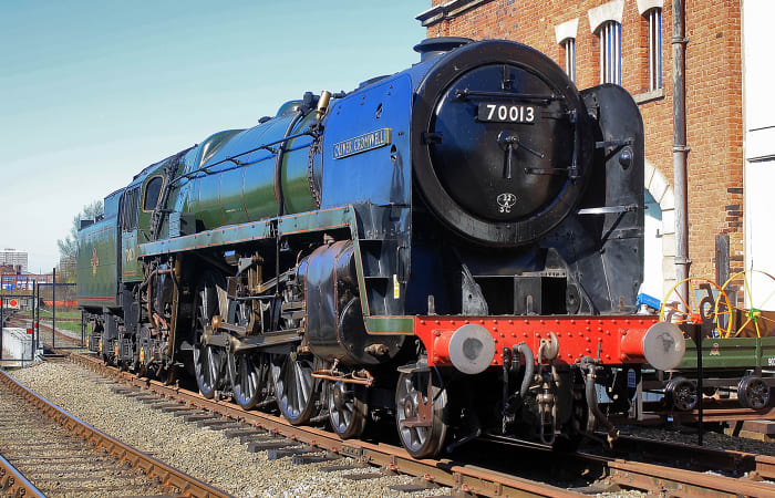 Getting heavier - Britannia Class Pacific 70013 Oliver Cromwell takes a rest (by this time she was in preservation, although not yet a museum piece)
