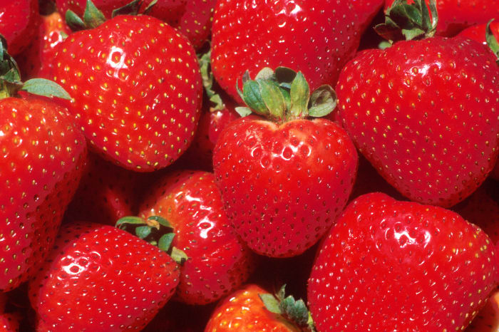 Strawberries are an excellent source of water and vitamin C