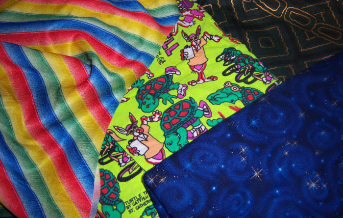 You can use any color or pattern for your wish bag. It all depends on what you'd like to do with them.