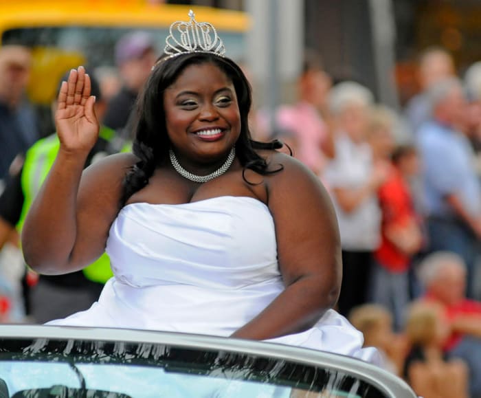 The University of Mississippi, in 2012, crowned its first African American homecoming queen, the effervescent and beautiful, "plus-sized" history maker, Roxanne Pearson.