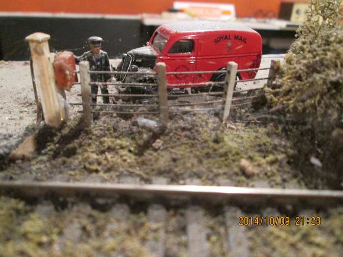 Royal Mail collection made from the station box - at one time the driver would have collected from the parcels office at the goods warehouse (see above, the van is from the Classix range, driver is painted white metal)