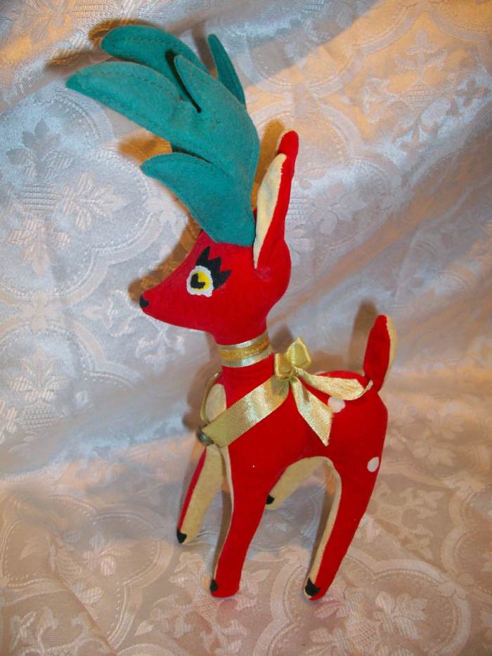 The Dream Pets Reindeer's came out in the 1950s and are holiday collectibles stuffed animals, they are made of velveteen and sometimes gold and silver clothe. The Dream Pets reindeer’s are filled with sawdust from Willow trees.