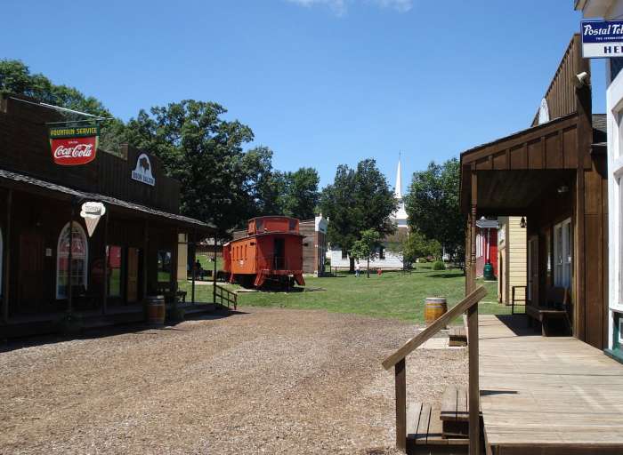 The village is a re-creation of an 1860s Scott County cross-roads settlement and is made up of 18 historic buildings