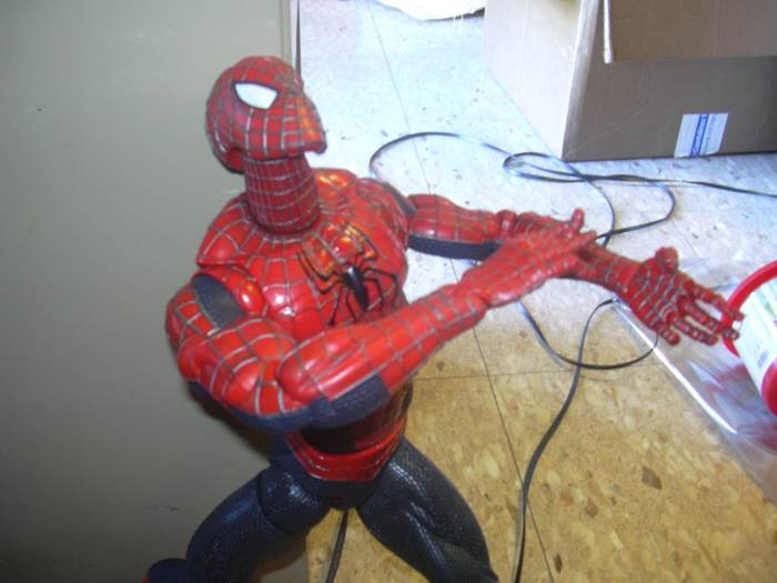 This one is to show Spider-Man looking up. That's about as high as his head will go. It's better than any other model that I know of.