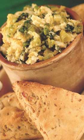 Colcannon (top) and Stampy (bottom) picture courtesy of http://www.europeancuisines.com/Pictures-of-Irish-Food