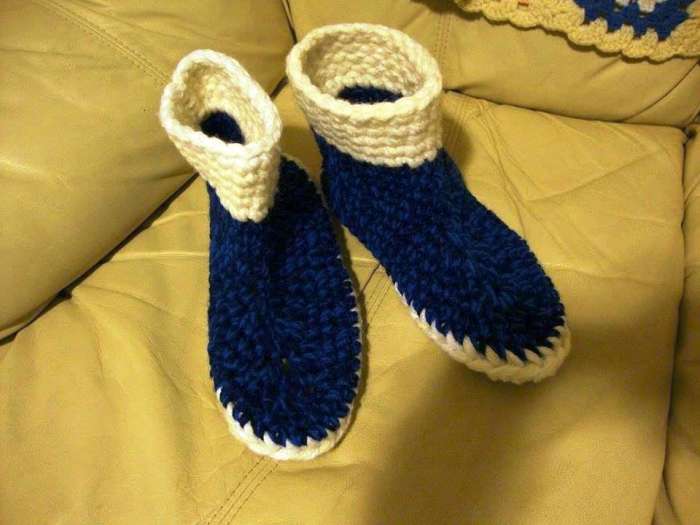 Cozy & Comfortable Crocheted Slippers to Ward off Winter's Chill - HubPages