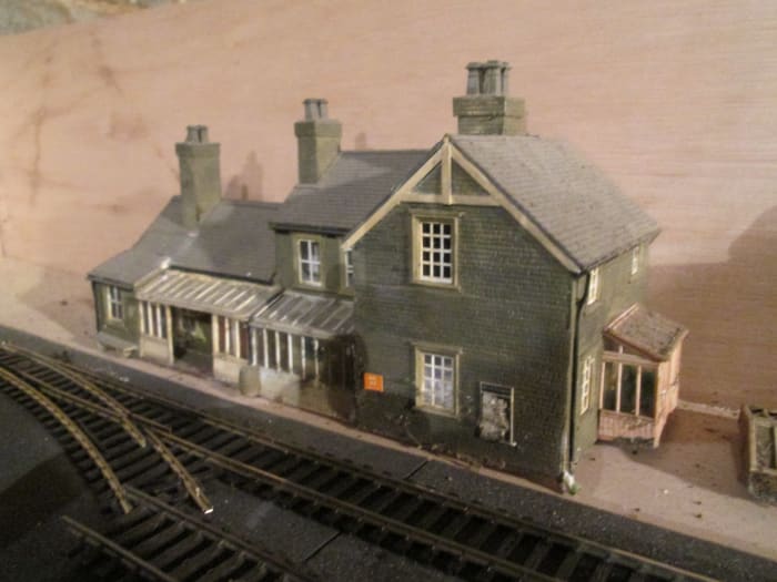 Recycled from the 'Kirk Rigg' layout, the station house, booking offices etc made using elements from Wills' kits, window and door units, plastic facing and - invisible here - a lot of plain plastic structure