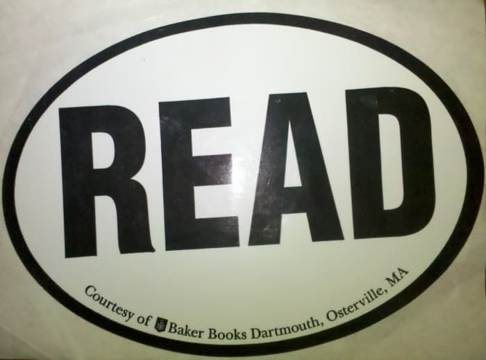 Reading and commenting on other's work will help you get noticed online. Don't be Spammy and be sincere!