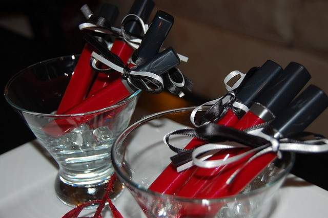 a great idea for a hens night, girls night in or as a teen party as favors to give everyone. how cool would it be to give everyone a homemade lippy gloss?