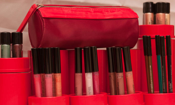 One of the most popular and commercially successful cosmetic brands globally, Mac lip glosses are highly sought after by women everywhere.