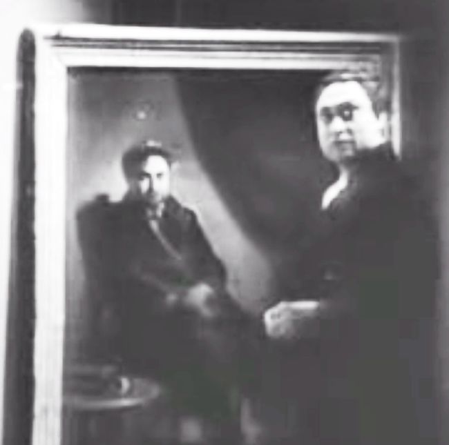 Ashok Kumar in Ayega Ayega Ayega .... : One of the best ever picturisations of musical suspense in Bollywood's history.
