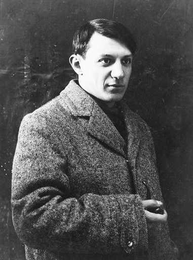 This rare photograph of Pablo Picasso (1908-1909) was taken by an anonymous photographer.