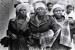 4/22 Mamike Moloise arrives at a vigil outside Pretoria Central prison shortly before the execution, by hanging, of her son Benjamin Moloise.