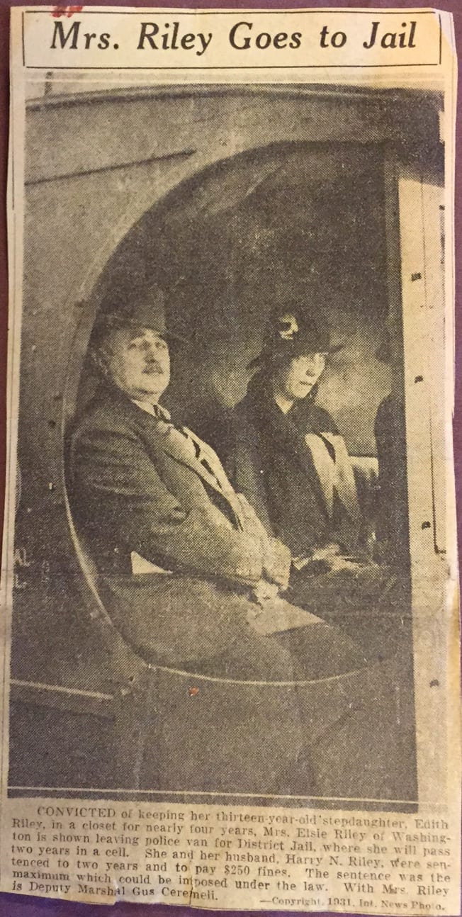 Mrs. Elsie Riley, on her way to District Jail to serve her sentence for the crimes committed against her stepdaughter, Edith Riley.