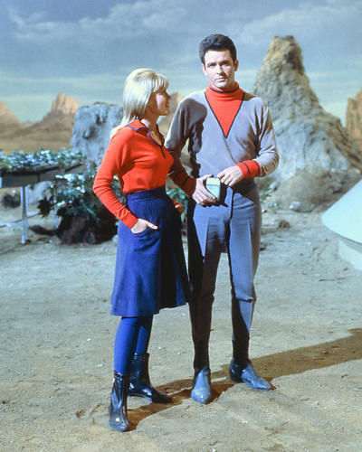 Judy Robinson, played by Marta Kristen, and Major Don West, played by Mark Goddard. If only the show could have lasted until they were married.