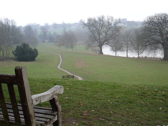 Abbey Fields- the park that served as the start of my circular walk. Source: David Hunt via Wikimedia Commons