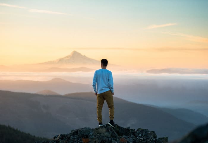 ENTPs are not only debaters, but also visionaries who see the big picture. Photo by Tim Bogdanov on Unsplash.